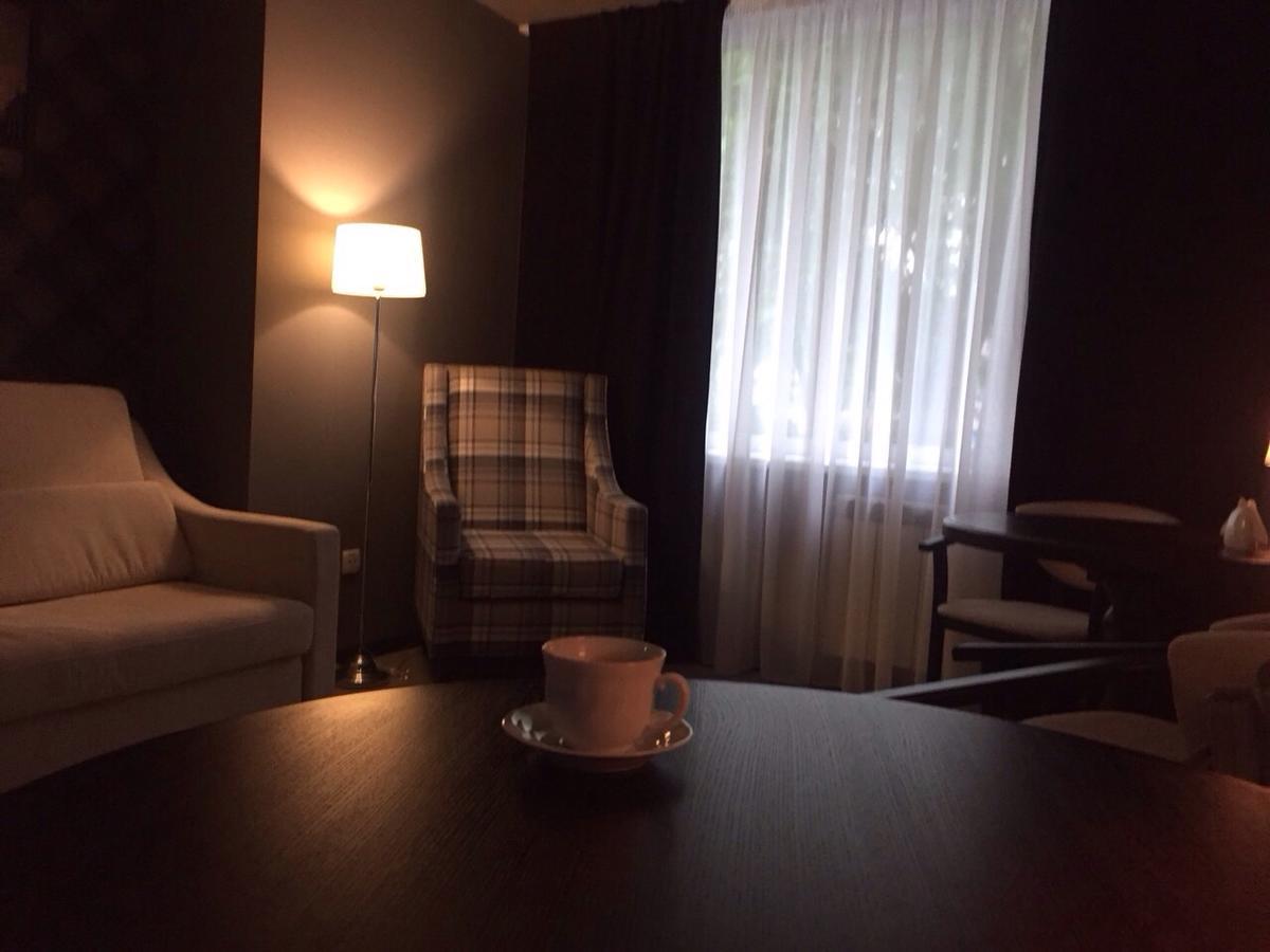 Westend Hotel Kyiv Eksteriør billede