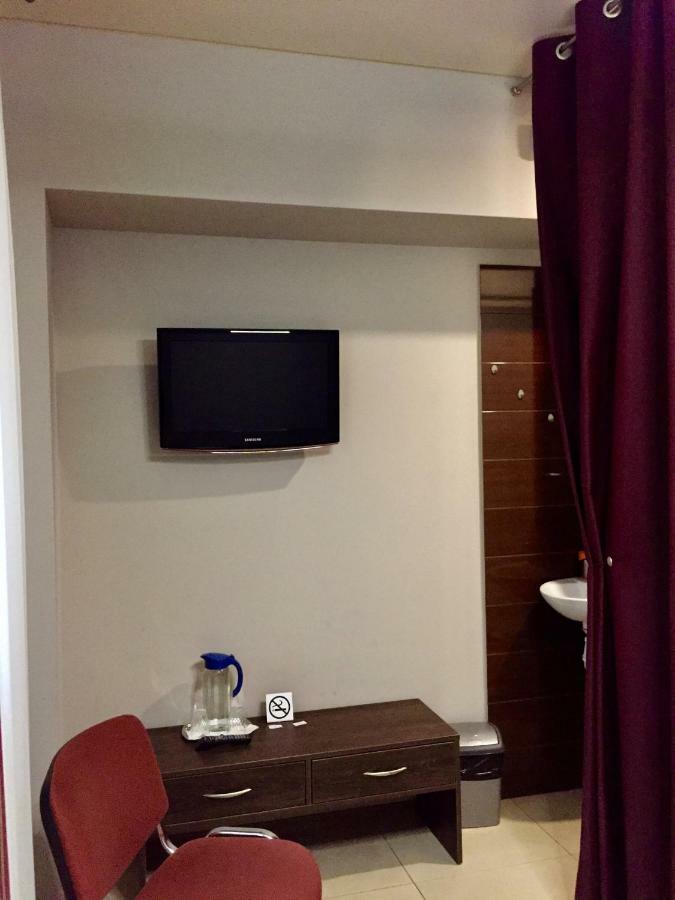 Westend Hotel Kyiv Eksteriør billede