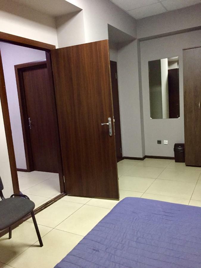Westend Hotel Kyiv Eksteriør billede