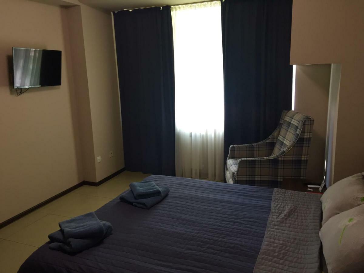 Westend Hotel Kyiv Eksteriør billede